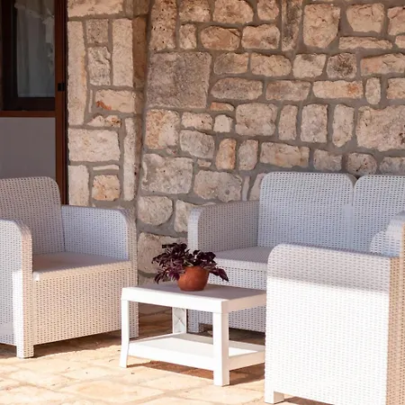 Guest house Masseria Trulli Pietra Antica