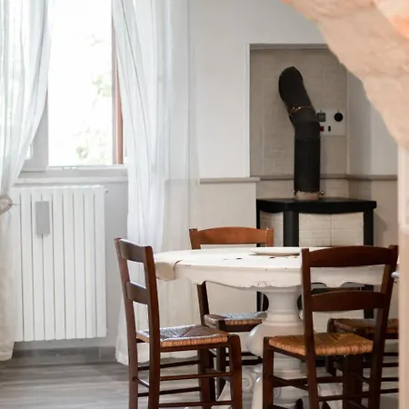 Masseria Trulli Pietra Antica Guest house *
