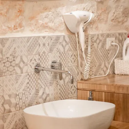 Masseria Trulli Pietra Antica Guest house *